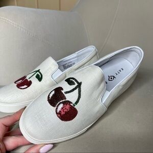 New! Katy Perry Size 7 Shoes Cherry Sequin Print The Kerry Sneaker Slip On